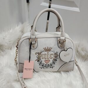 🔹️Juicy Couture🔹️ "ANGEL" heritage Velour Bowler Stachel
